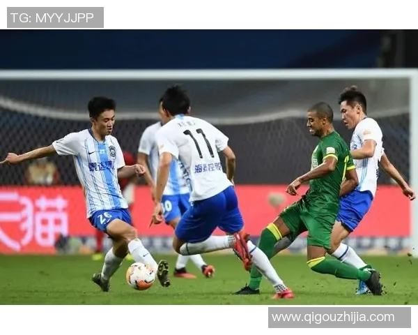 八月二十五日泰达对阵国安精彩赛事回顾与分析 八月二十五日泰达对阵国安精彩赛事回顾与分析