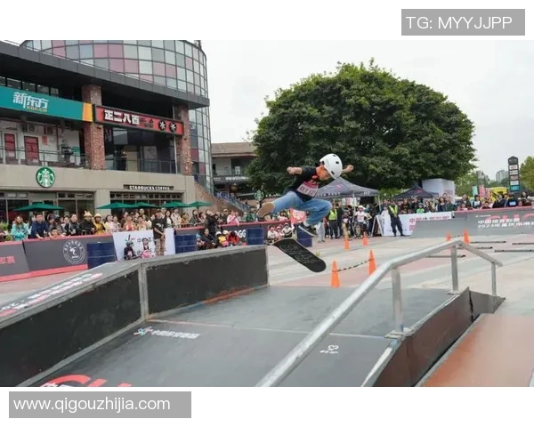 重庆滑板队边路渗透战术分析与表现评估 重庆滑板队边路渗透战术分析与表现评估