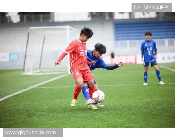 重庆足球队荣登足球灵活性排行榜第十名展现出色竞技水平与团队配合能力 重庆足球队荣登足球灵活性排行榜第十名展现出色竞技水平与团队配合能力